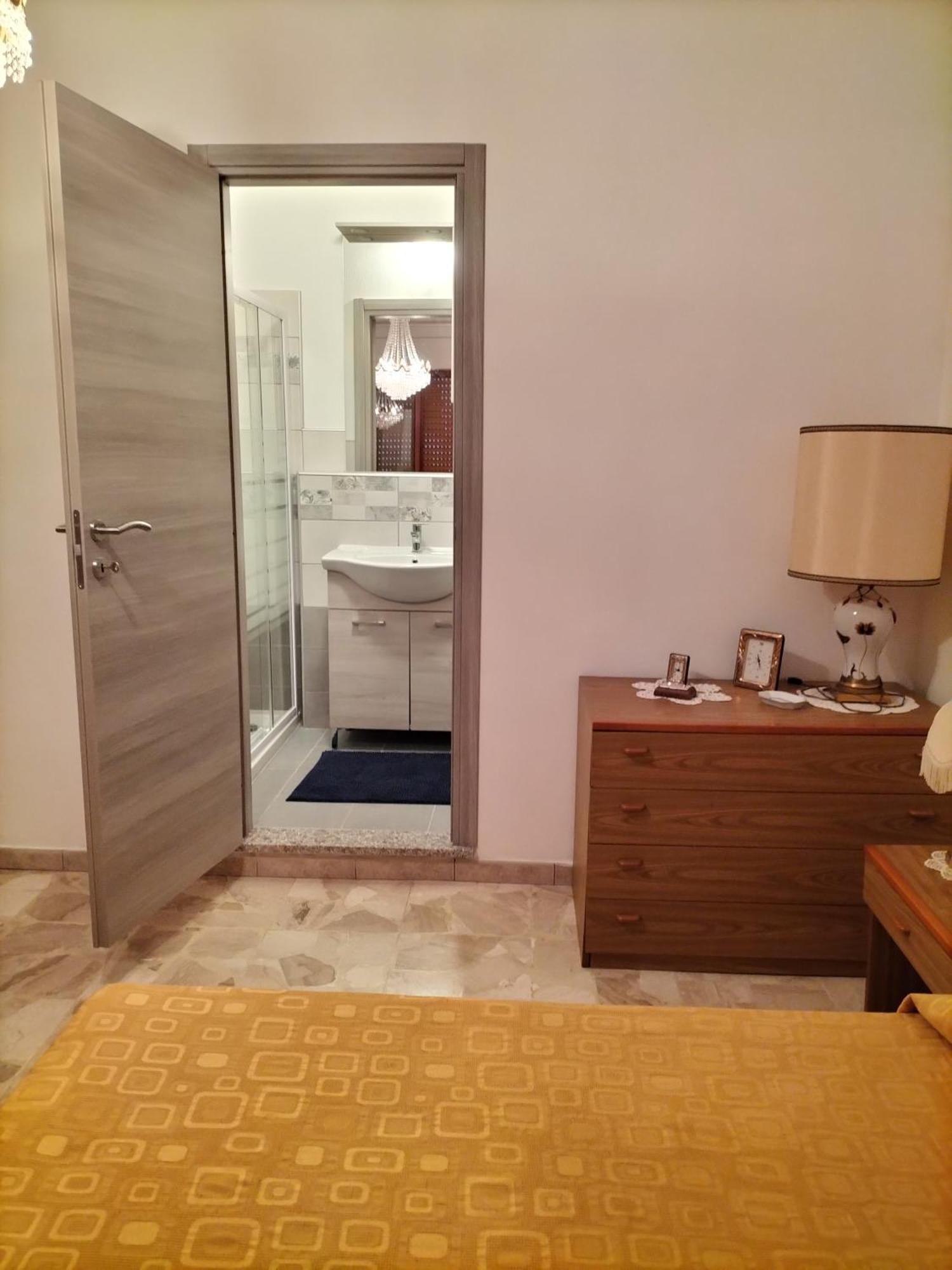 B&B Anna Piscinas Rom bilde